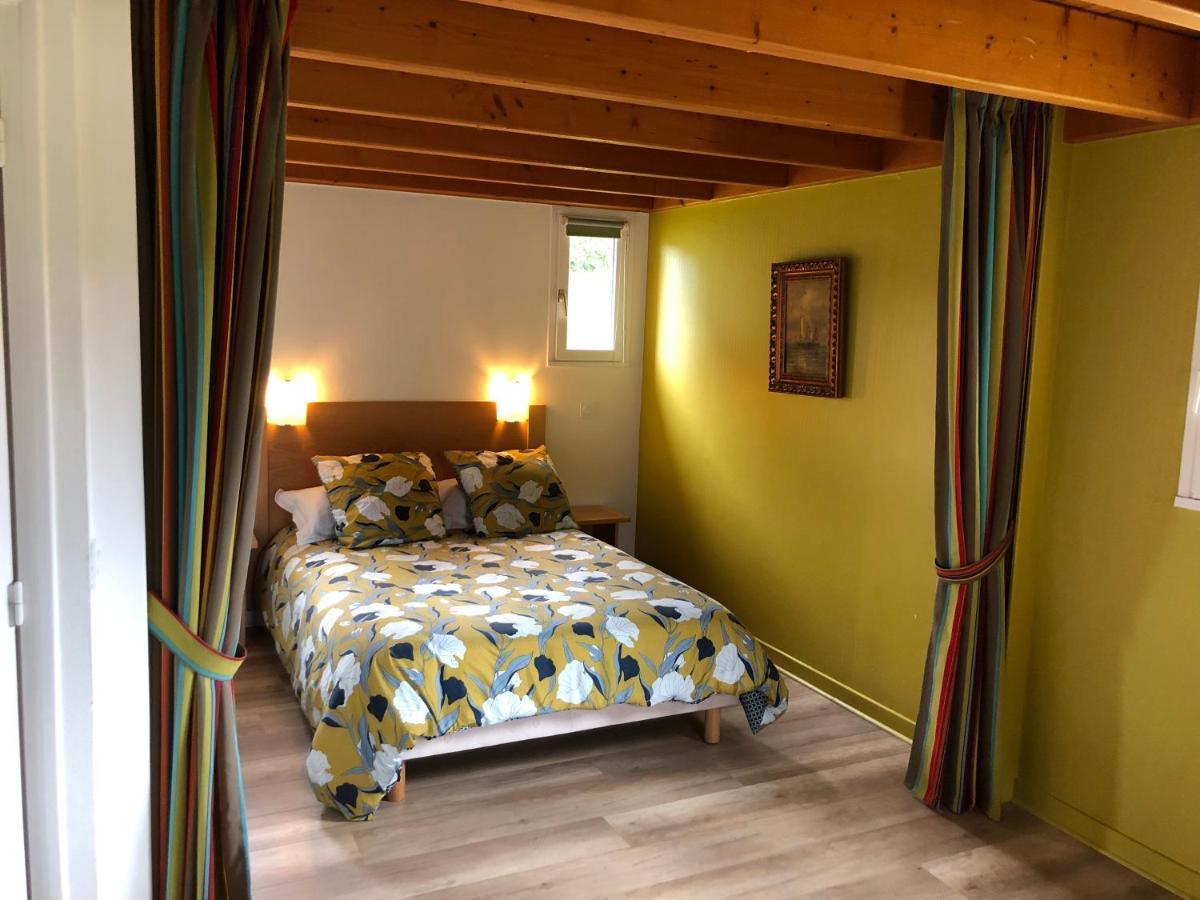 Cottage Anadwen Au Pied Du Lac Au Duc Et Son Golf โปลแอร์เมล ภายนอก รูปภาพ